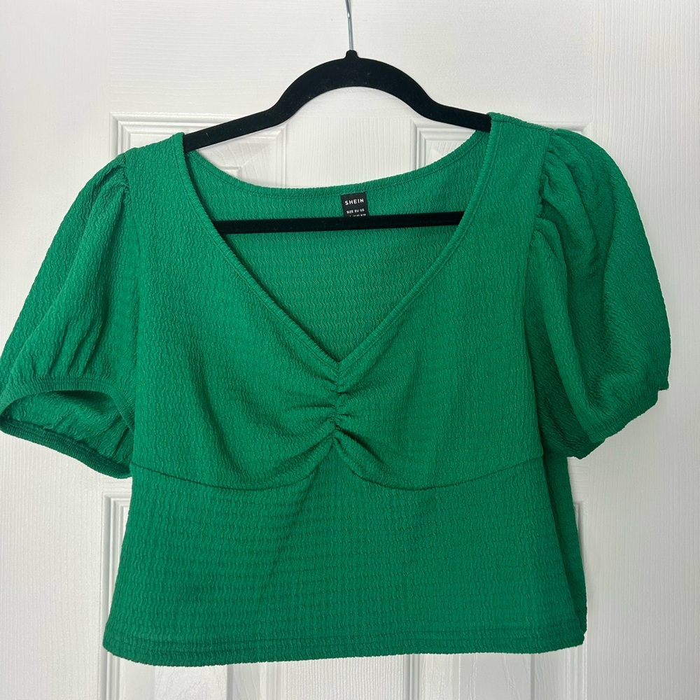 SHEIN Emerald Puff Sleeve Crop Top